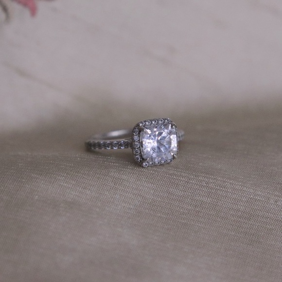 Sterling Silver 925 Cubic Zirconia Halo Ring - Size 6.75 - Picture 4 of 11